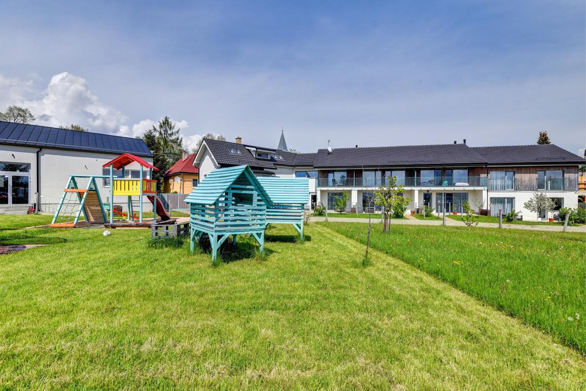 Apartments Ceresnovy Sad & Wellness Vysoké Tatry Extérieur photo
